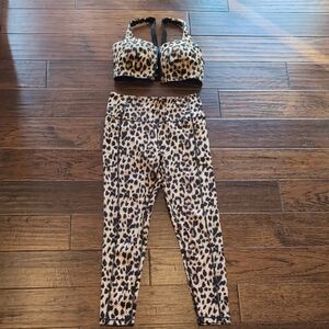 Victoria's Secret Leggings And Knockout Bra Top Leopard Print
